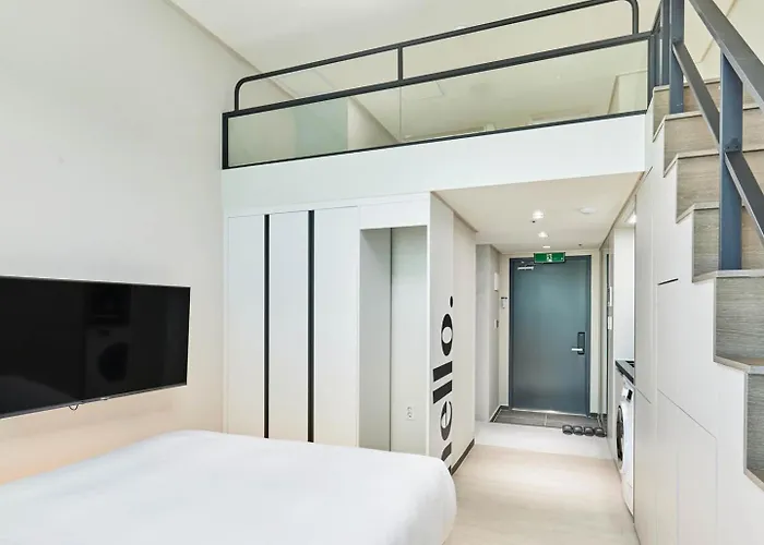 Newcz Centum 4*