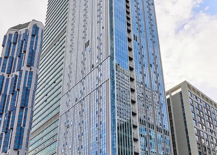 Newcz Centum Отель 4*