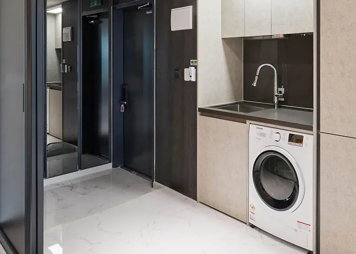 Отель Newcz Centum 4*